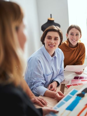 friendly-designers-listening-to-their-colleague-an-2021-09-03-10-52-57-utc-2